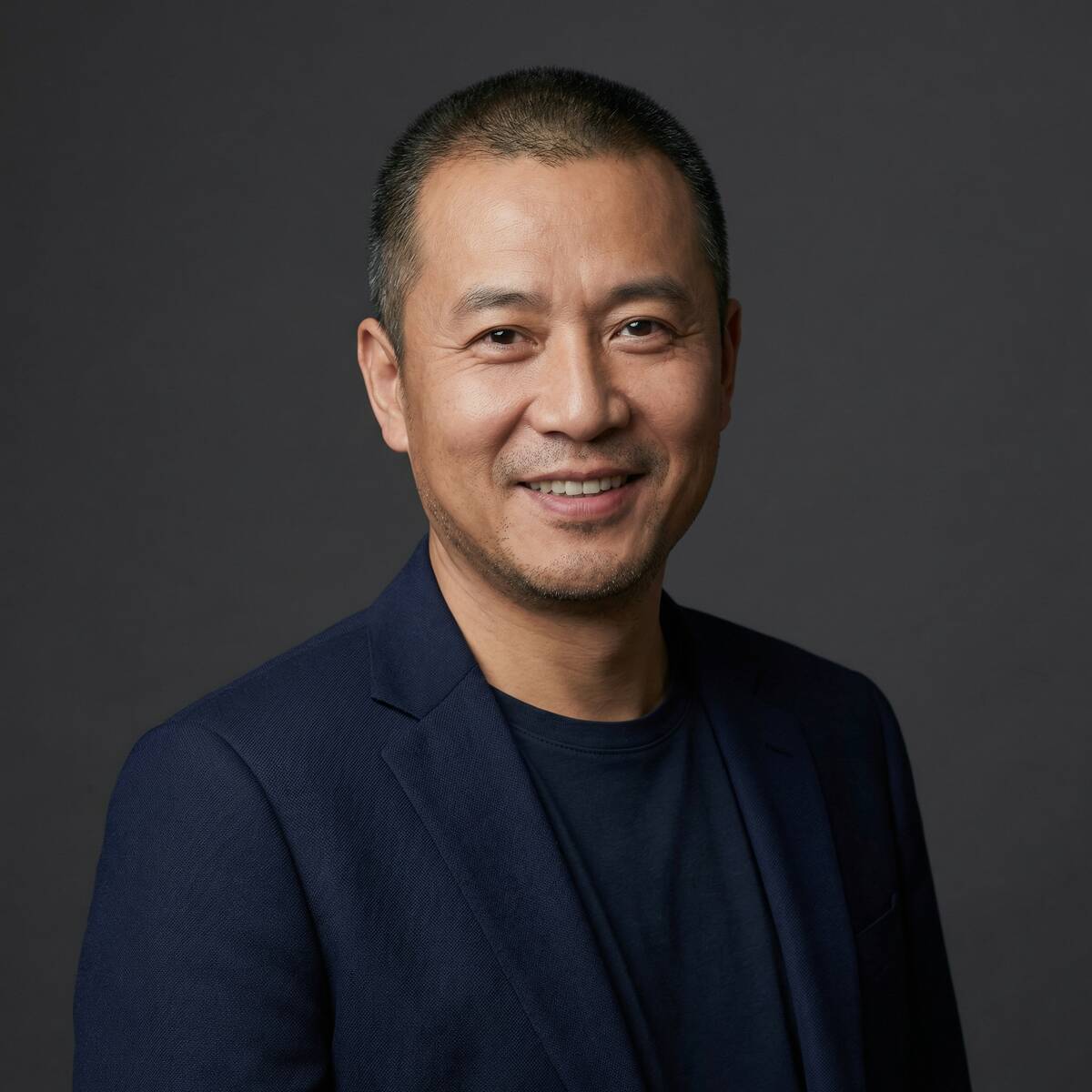 制服诱惑导演顾问张明远